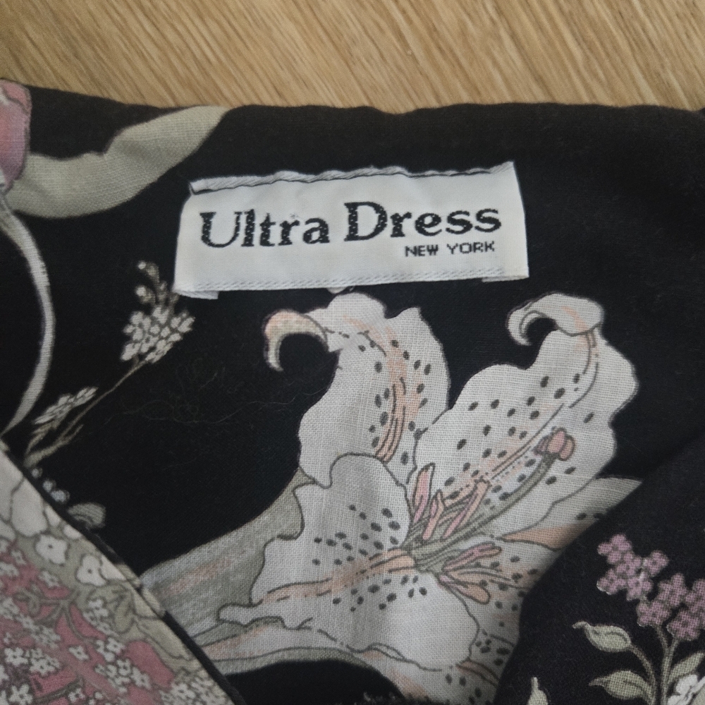 Vintage Floral Black and Pink Women's Dress - Picture 4 of 7